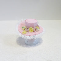 Pink hat + stand