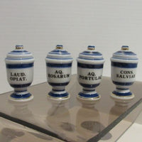 Apotekerkrukker porcelæn 4 stk.
