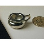 Potte, small