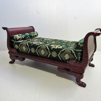 Seng Bespaq, Mahogny, madras + 2 pøller med silkestof