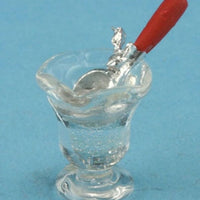 Is Scoop i glas m/,,vand"