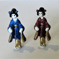 Geisha, håndmalet metal, blå el. rød pr. stk.