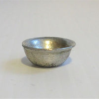 Ymerskål, umalet metal