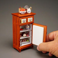 Køleskab med frys og deco, blue onion og guld