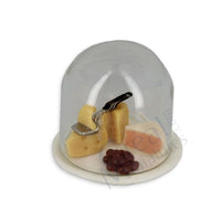 Osteanretning i lågfad, glas og porcelæn