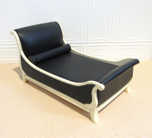 art deco, bespaq moderne seng, sort skind