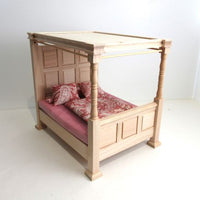 4 posters himmelseng ubeh. med sengetøj