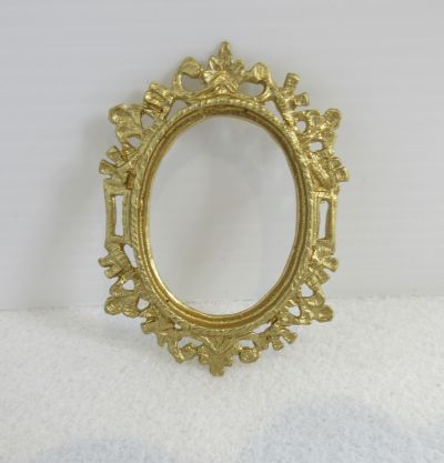 guldramme oval metal