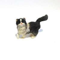 Kat, sort/hvid, resin