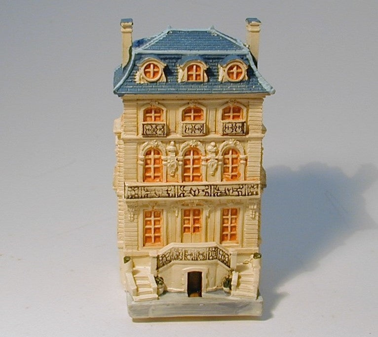 Dukkehus i resin 1:144