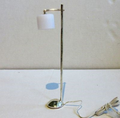 Moderne standerlampe ,,sølv "