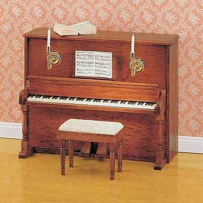Piano med stol KIT ubh.