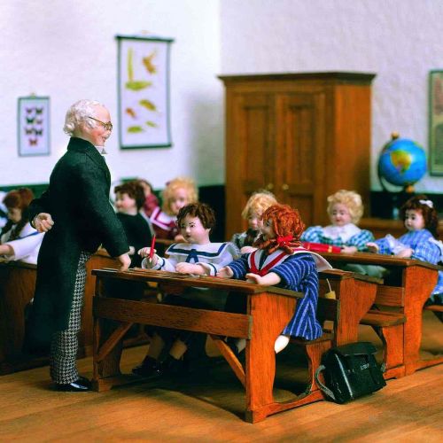 Skolepult 2 stk. UBH: KIT Minimundus