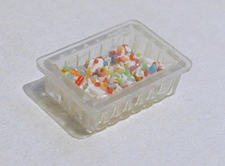 Skål m / slik,plast
