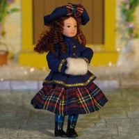 Porcelænsdukke pige Daniella