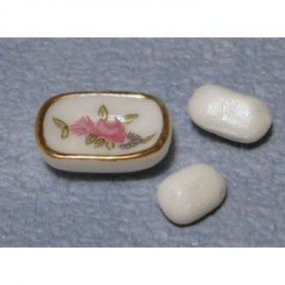 Sæbeskål + 2 stk. sæbe, porcelæn m/ blomster