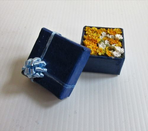 Gave-blomst blå m/ papir-roser