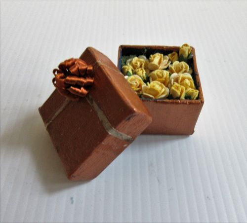 Gave-blomst bronze m/ papir-roser