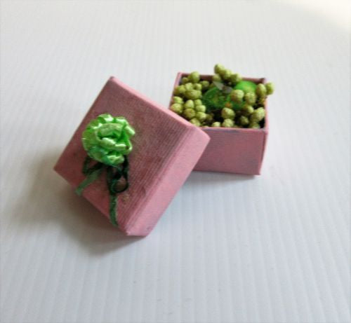Gave-blomst rosa m/ papir-roser