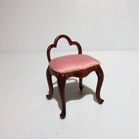 Stol Valnød, Louis XVI