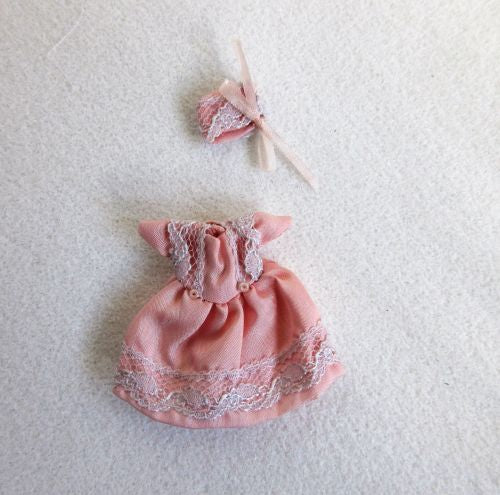 Heidi Ott kjole + hat til baby